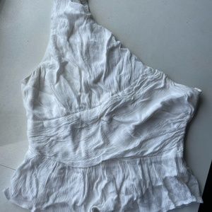 FREE PEOPLE OFF THE SHOULDER TOP